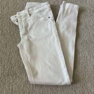 Mango Kim Skinny Jeans. Size 6